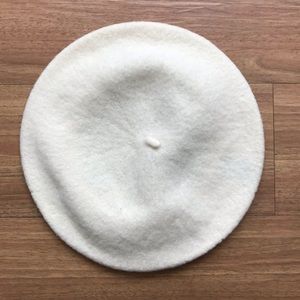 100% Wool Beret
